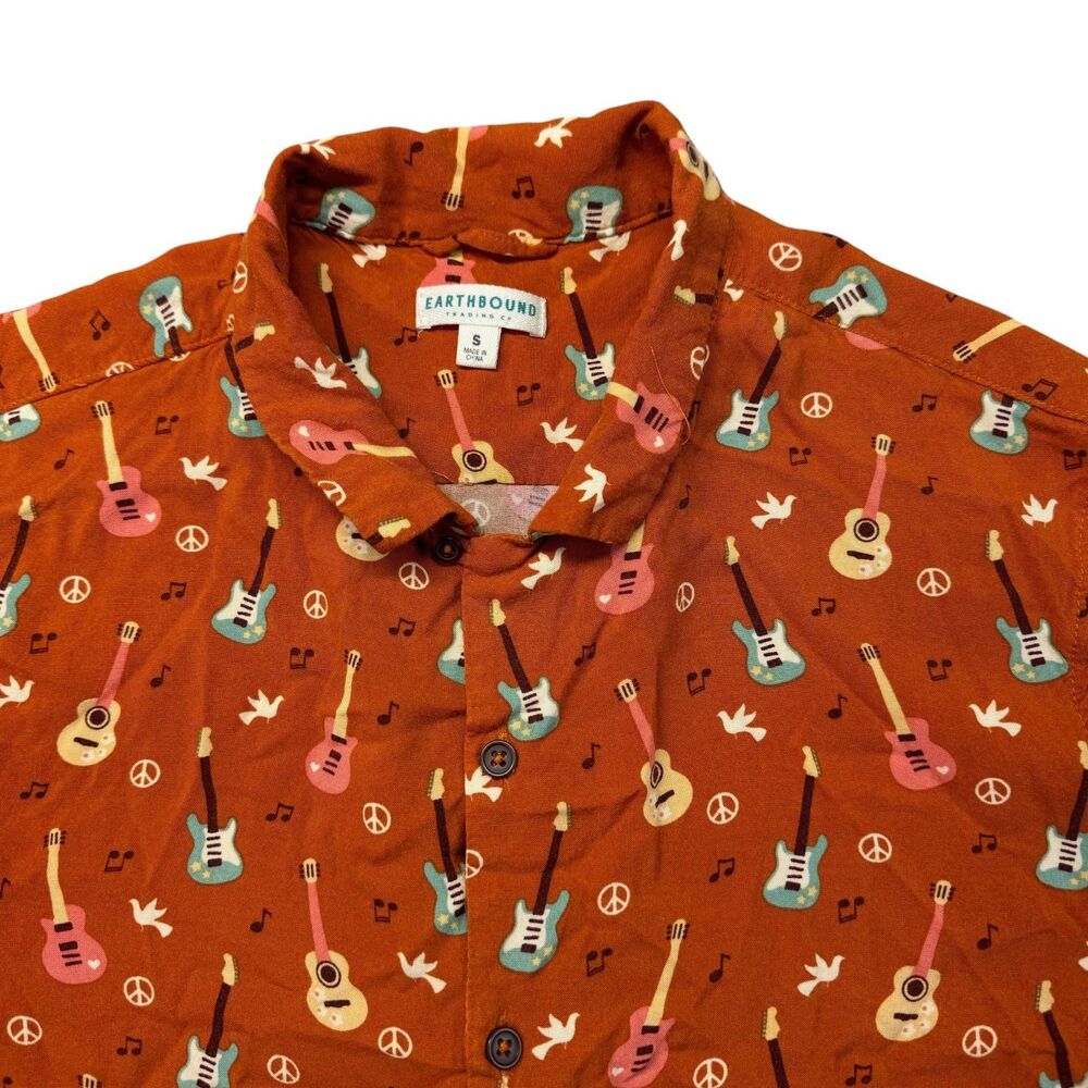 Earthbound Trading Company Shirt Men's Small Orange Guitar Peace Rock Roll Music